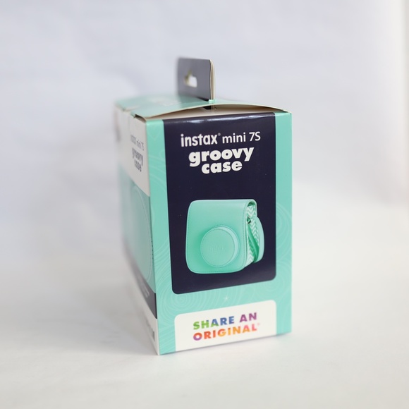 NIB Fujifilm  Instax mini 7S camera case - Picture 3 of 7